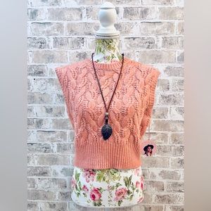 NWT Sincerely Jules size XS cropped sweater